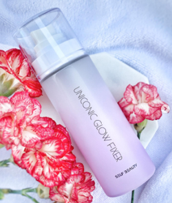 UNICONIC Glow Setting Spray – Skincare-Infused Makeup Mist